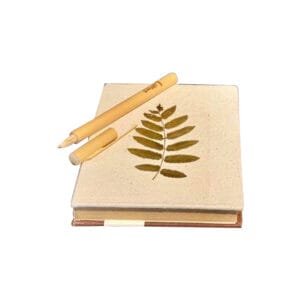 Sổ tay hoa lá cỏ handmade